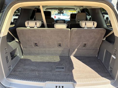 Used 2020 Ford Expedition XLT w/ Equipment Group 202A RWD image 11