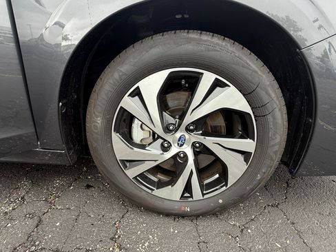Certified 2025 Subaru Legacy Premium w/ Popular Package #1A image 10