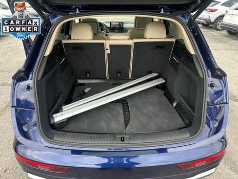 Used 2023 Audi Q5 2.0T Prestige image 11