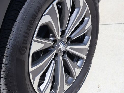 Used 2025 Buick Envision Preferred AWD/4WD image 37