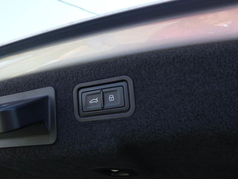 Used 2019 Audi A8 L 3.0T w/ Executive Package image 54