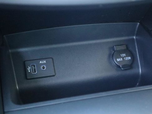 Used 2017 Nissan Altima 2.5 SR w/ Midnight Edition Package FWD image 70