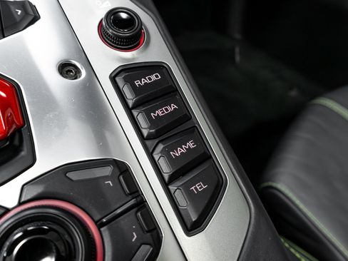 Used 2015 Lamborghini Aventador LP 700-4 image 78