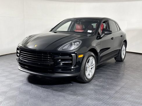Used 2020 Porsche Macan AWD/4WD image 1