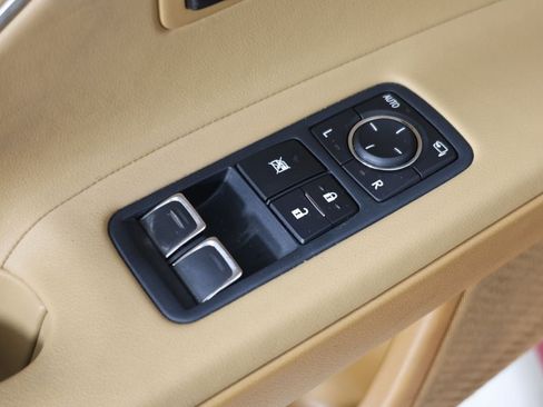 Used 2021 Lexus LC 500 Convertible w/ Touring Package RWD image 20