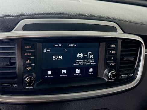 Used 2020 Kia Sorento EX AWD/4WD image 8