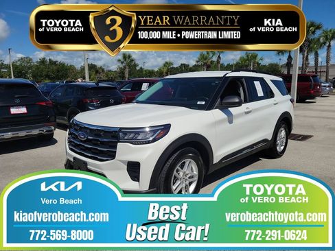 Used 2025 Ford Explorer Active RWD image 1
