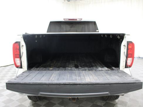 Used 2019 GMC Sierra 1500 SLE w/ SLE Value Package AWD/4WD image 20