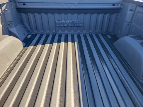 Certified 2022 Chevrolet Silverado 1500 High Country image 20