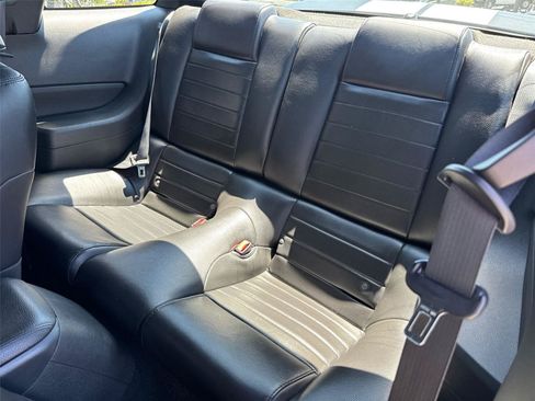 Used 2008 Ford Mustang Shelby GT500 RWD image 23