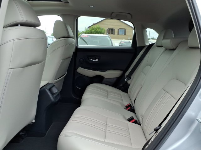 Used 2026 Honda HR-V EX-L image 9