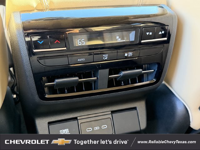 Used 2026 Acura MDX w/ Technology Package FWD image 34