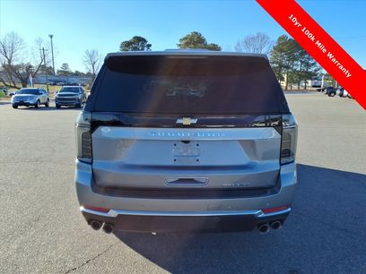 New 2026 Chevrolet Suburban Premier w/ Sun And Tow Package