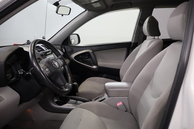 Used 2007 Toyota RAV4 Limited AWD/4WD image 12