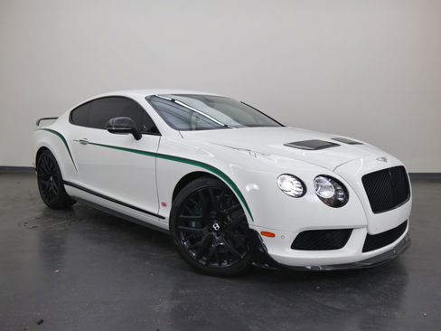 Used 2015 Bentley Continental GT3-R image 68