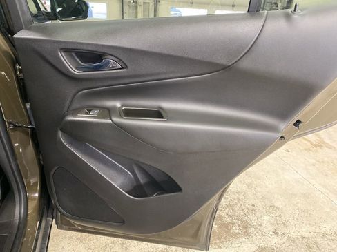 Used 2023 Chevrolet Equinox LT image 13