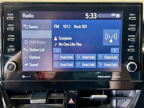 Used 2021 Toyota Camry XSE AWD/4WD image 27