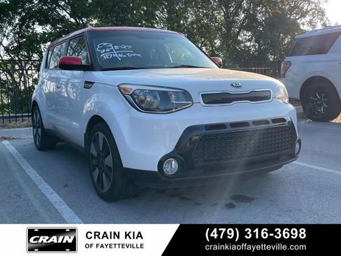 Used 2016 Kia Soul + w/ Designer's Package FWD image 1