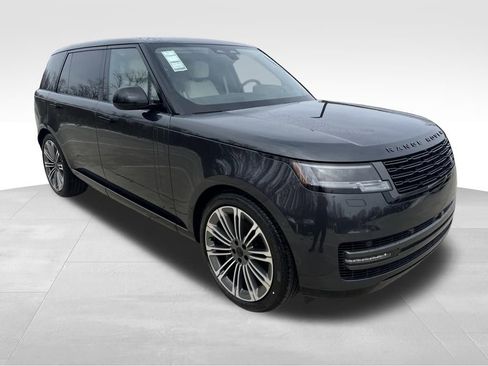 New 2026 Land Rover Range Rover Long Wheelbase SE image 12