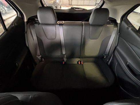 Used 2025 Buick Encore GX Preferred image 41