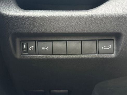 Used 2021 Toyota RAV4 XLE Premium FWD image 22