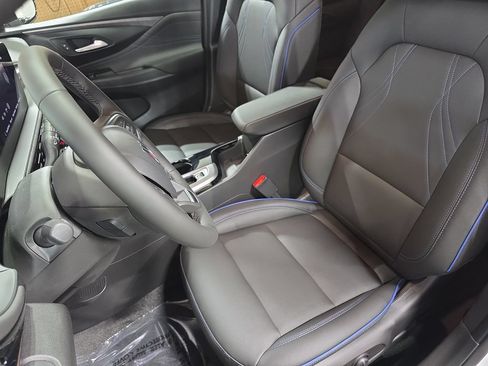 New 2026 Buick Envista Sport Touring w/ Convenience I Package FWD image 15
