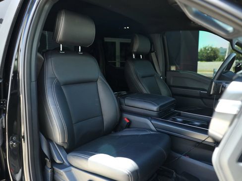 Used 2024 Ford F150 STX w/ Tow/Haul Package RWD image 18