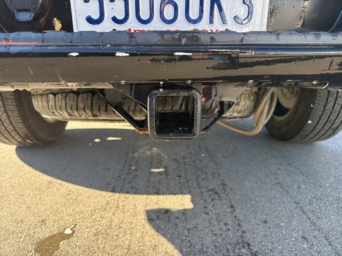 Used 2021 Chevrolet Colorado W/T w/ Custom Special Edition image 5