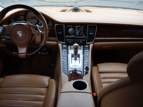 Used 2012 Porsche Panamera Turbo image 23