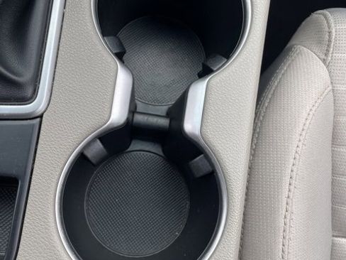 Used 2018 Kia Sportage LX w/ LX Popular Package image 42