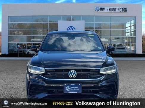 Certified 2023 Volkswagen Tiguan SE R-Line image 2