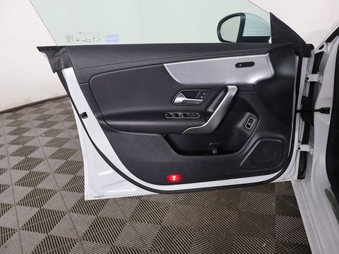 Used 2022 Mercedes-Benz CLA 250 4MATIC w/ Premium Package Lite image 22