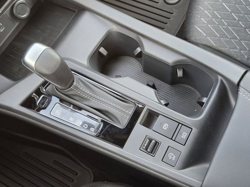 New 2026 Nissan Sentra SV w/ Floor Mat Package FWD image 18