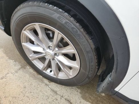 Used 2024 Honda CR-V EX-L image 3