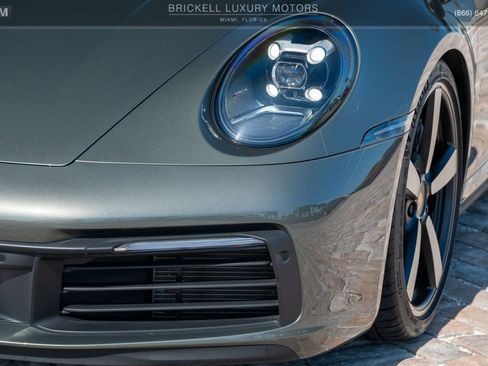 Used 2022 Porsche 911 Carrera RWD image 51