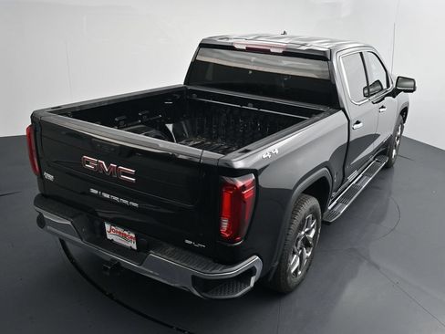 Used 2023 GMC Sierra 1500 SLT w/ SLT Premium Package AWD/4WD image 29