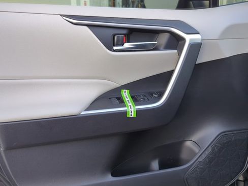 Certified 2025 Toyota RAV4 XLE image 10