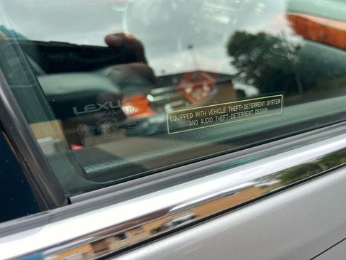 Used 2005 Lexus LS 430 image 20