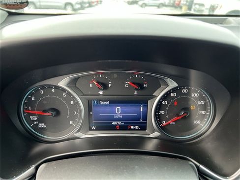 Used 2019 Chevrolet Equinox LT w/ Driver Convenience Package image 10