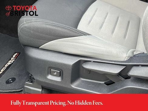 Used 2024 Toyota Tacoma TRD Sport AWD/4WD image 27