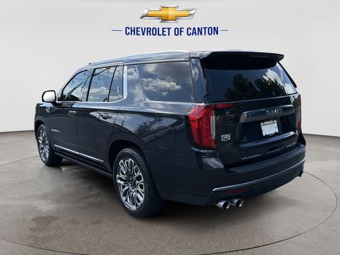 Used 2023 GMC Yukon Denali Ultimate AWD/4WD image 7