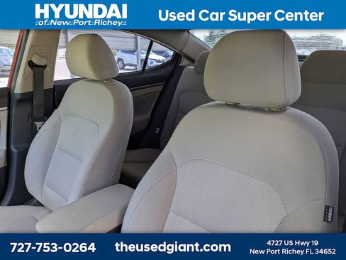 Used 2017 Hyundai Elantra SE w/ SE A/T Tech Package 03 FWD image 7