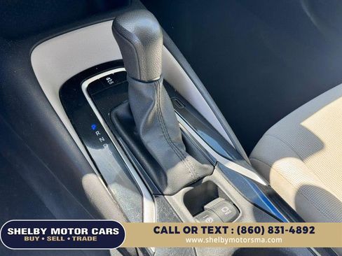 Used 2020 Toyota Corolla LE FWD image 10