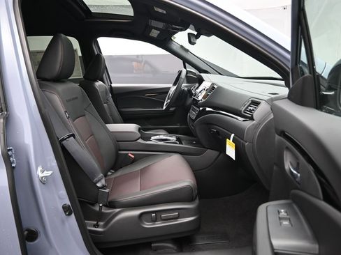 New 2026 Honda Ridgeline Black Edition image 26
