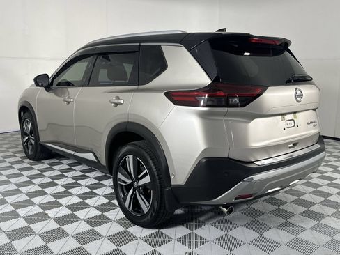 Certified 2021 Nissan Rogue Platinum AWD/4WD image 6