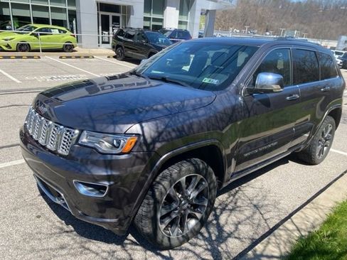 Used 2018 Jeep Grand Cherokee Overland image 2