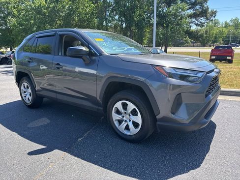 Used 2024 Toyota RAV4 LE image 29