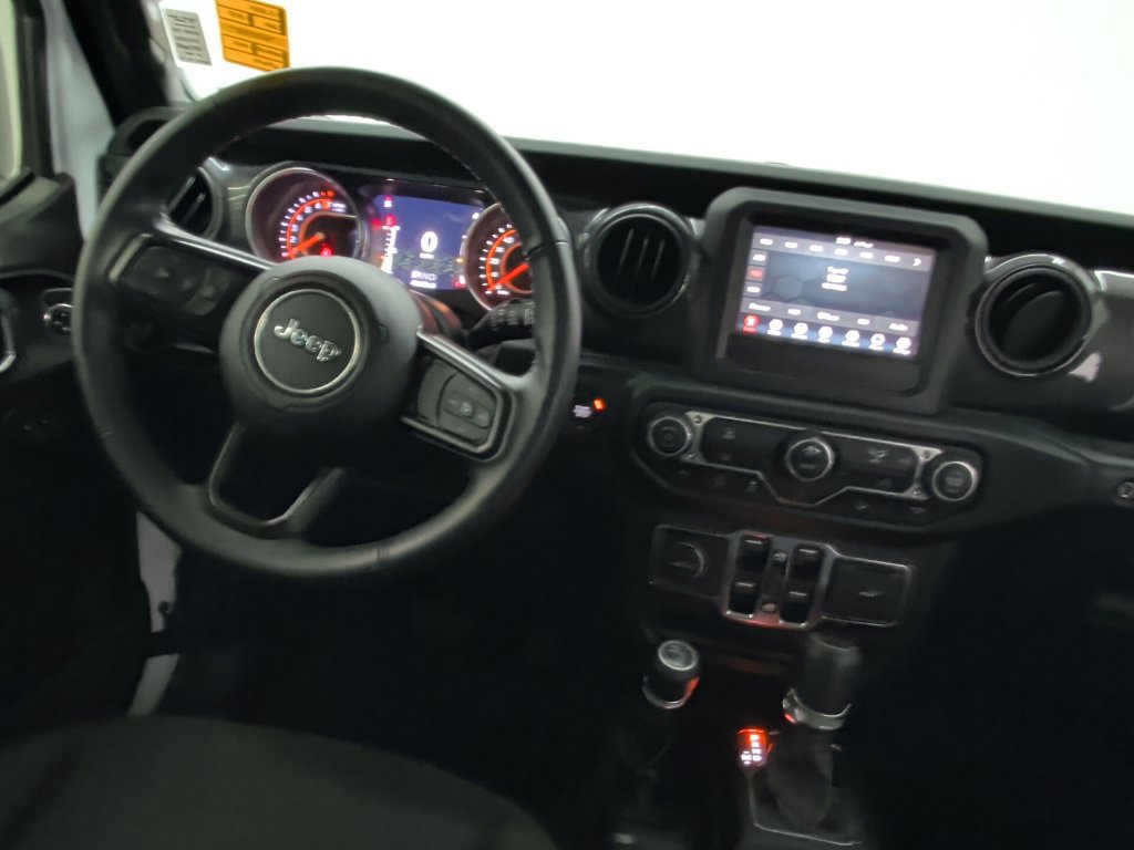 Used 2021 Jeep Wrangler Unlimited Sport AWD/4WD image 28