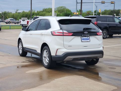 Used 2024 Ford Edge SEL w/ Convenience Package AWD/4WD image 5