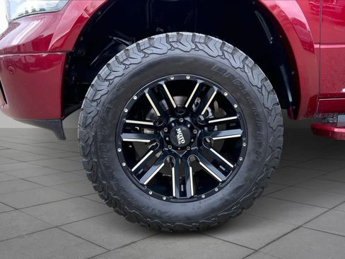 Used 2018 RAM 1500 Limited image 10